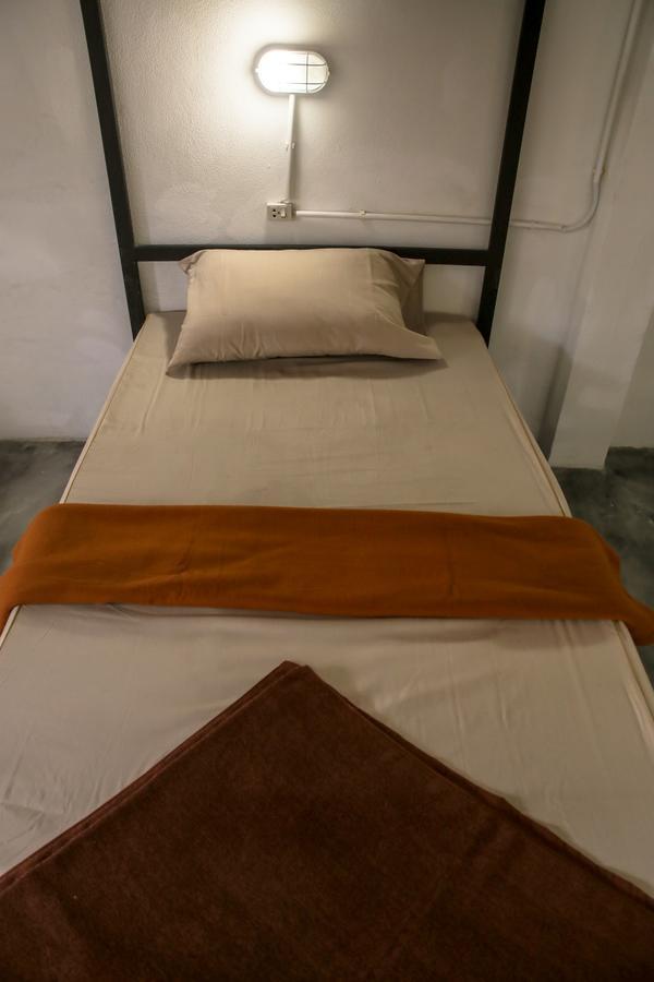 Black Wood Hostel Ko Tao Exterior photo