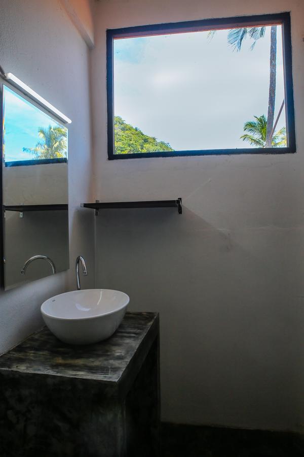 Black Wood Hostel Ko Tao Exterior photo